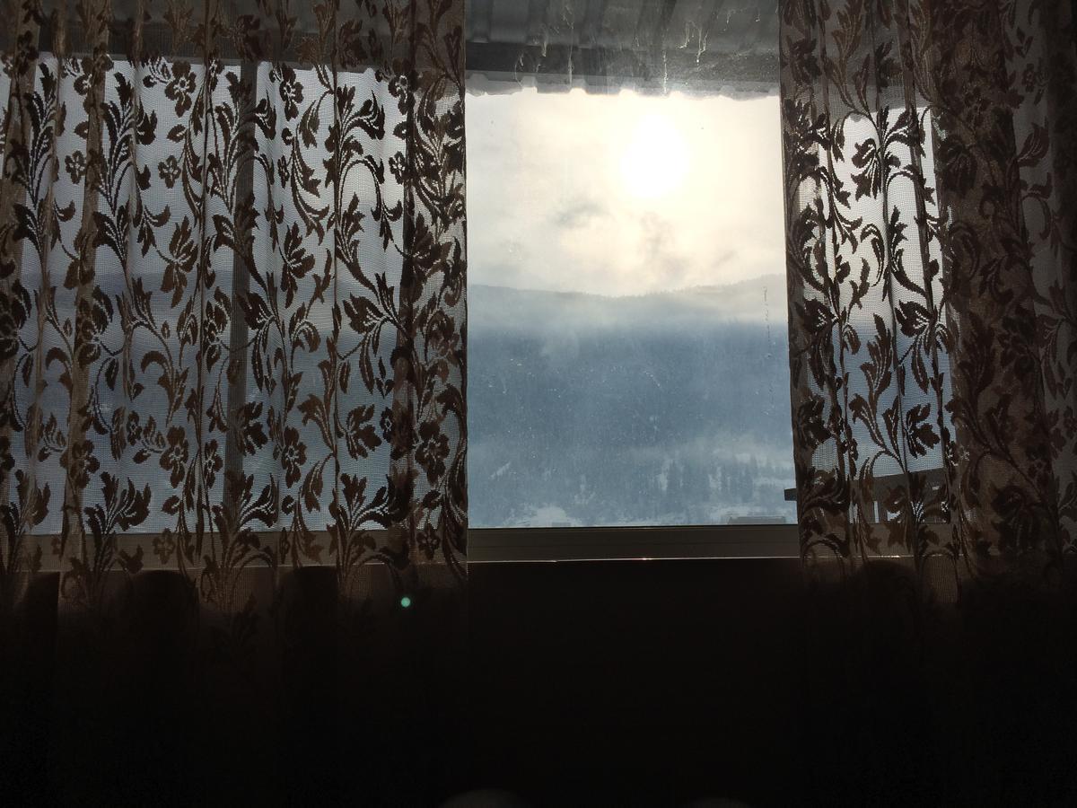 Sana Guest House Mestia Dış mekan fotoğraf